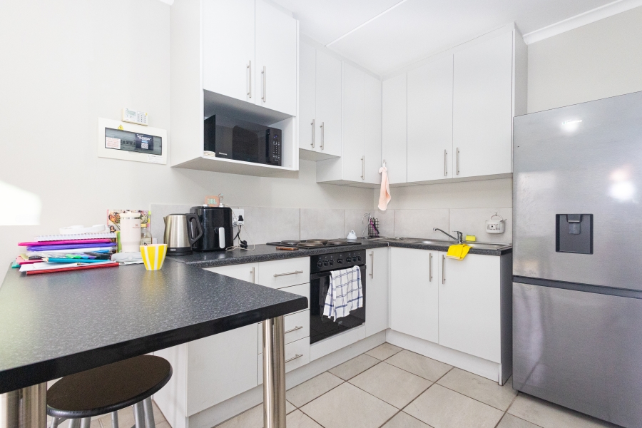 To Let 2 Bedroom Property for Rent in Haasendal Western Cape